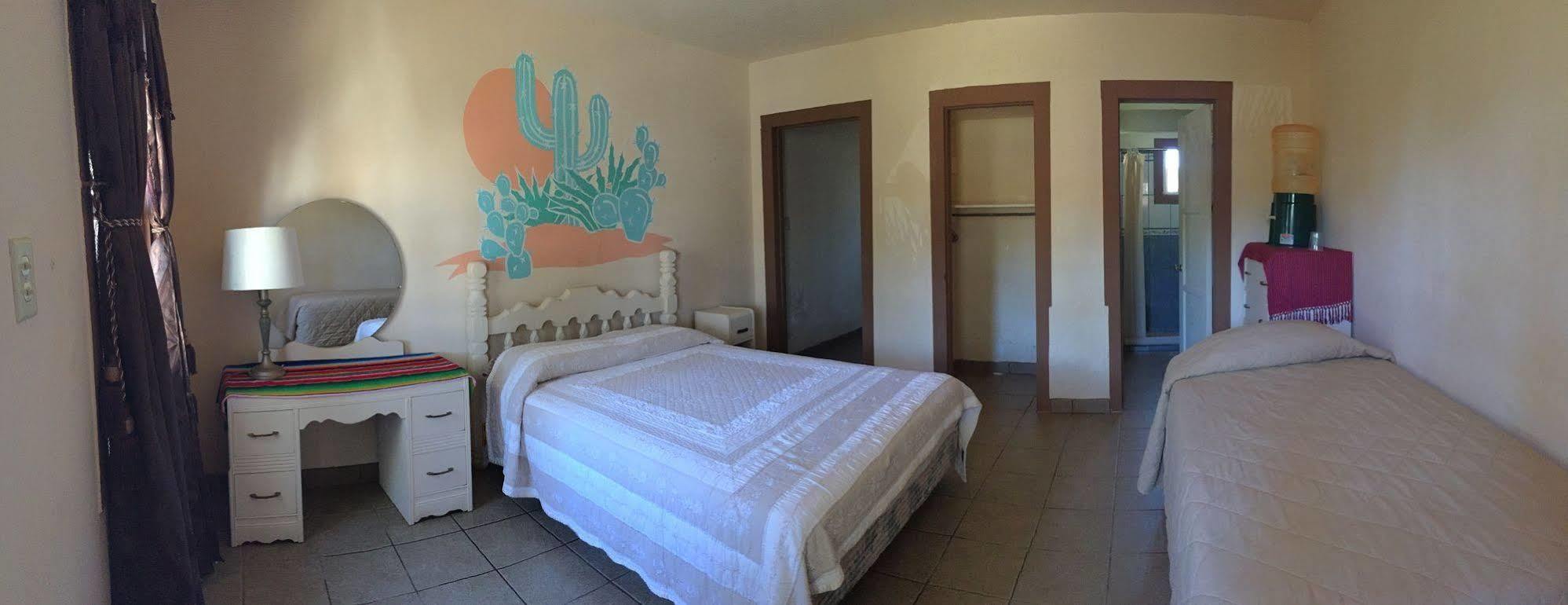 Old Mill Hotel San Quintin Ngoại thất bức ảnh
