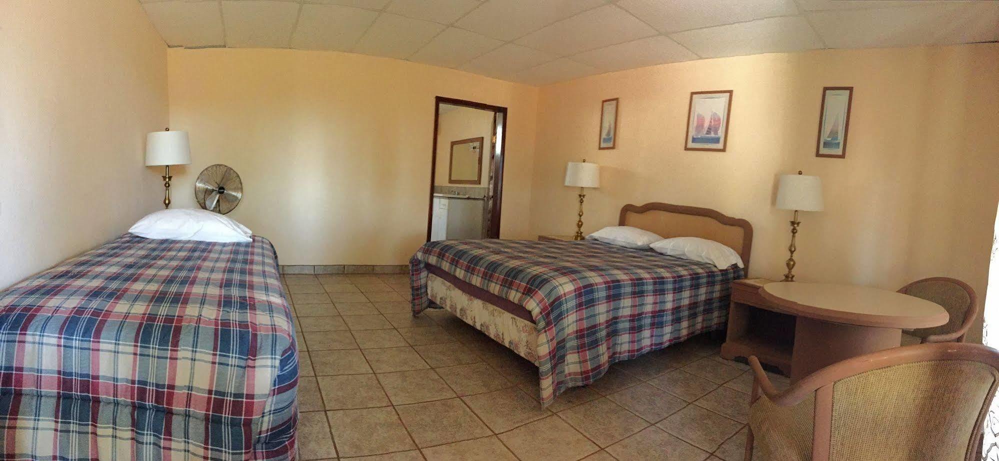 Old Mill Hotel San Quintin Ngoại thất bức ảnh