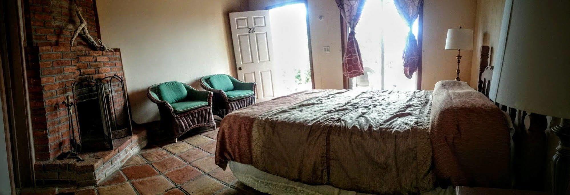 Old Mill Hotel San Quintin Ngoại thất bức ảnh