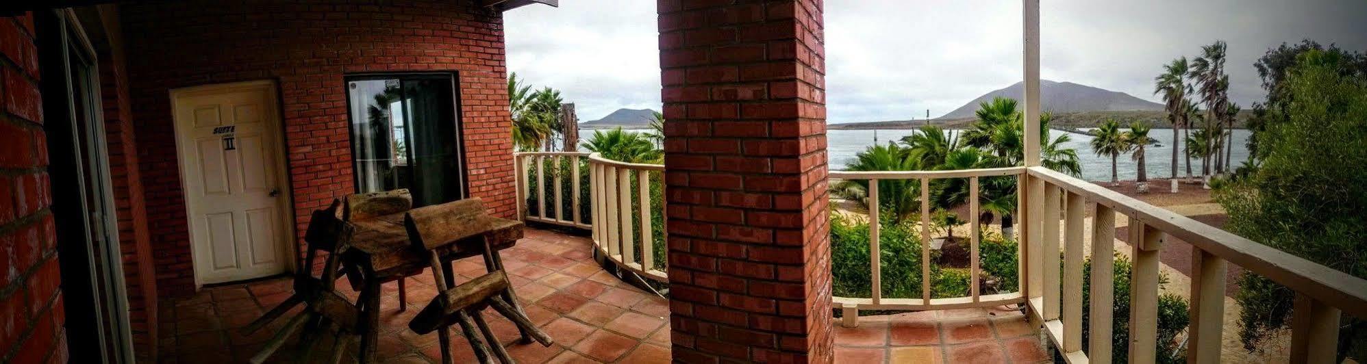 Old Mill Hotel San Quintin Ngoại thất bức ảnh